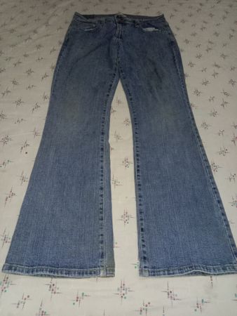 Levis jeans