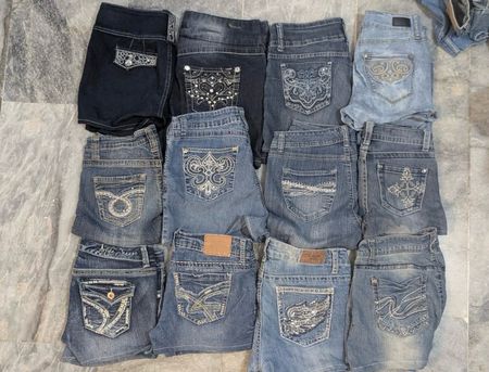 ANGELS JEANS AND OTHER MIX BRANDS MINI SHORTS (C 197)