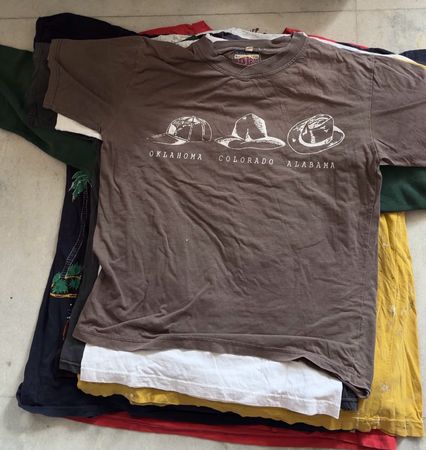 ビンテージの都市や場所のTシャツ
