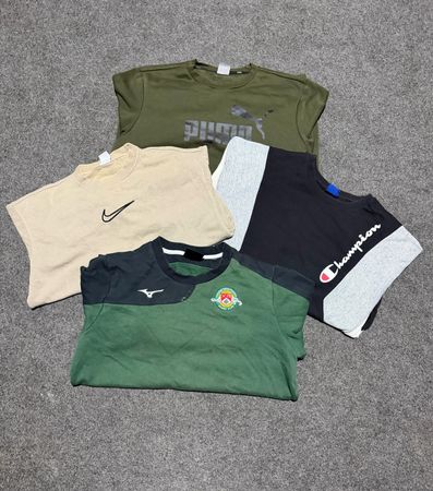 Branded sweatshirt