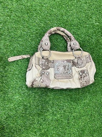 Vintage guess