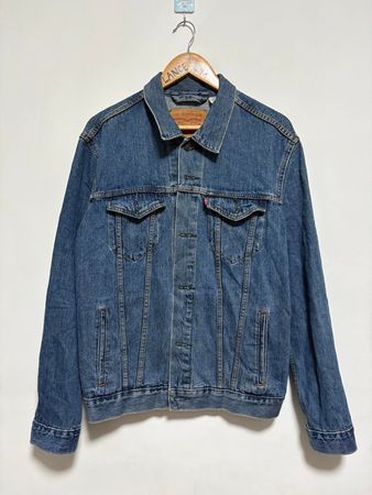 本物のブランドデニムジャケットをミックス