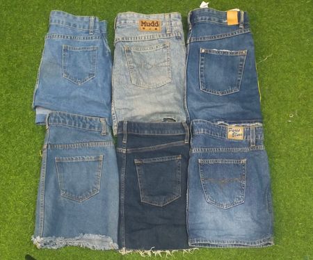 MUDD AND OTHER MIX BRANDS  MINI SKIRTS MINI SHORTS (C 167)