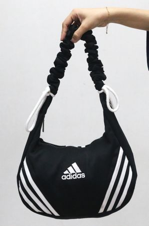 CR1870 UPCYCLED SPORT SHOULDER BAG