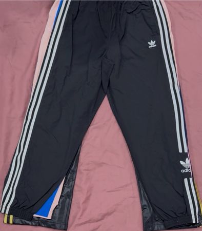 Brand trousers