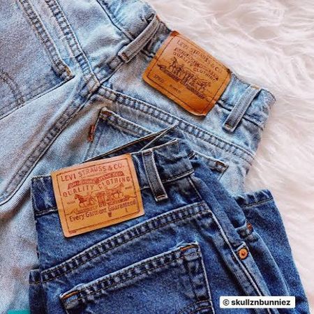 Y2K Levis Women Jeans
