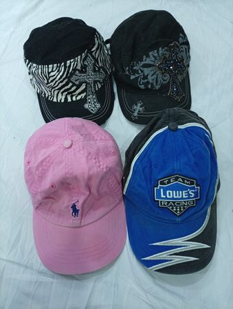 CR9596 Vintage Mix Branded Caps