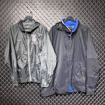 Mix branded windbreaker (fnc 354)