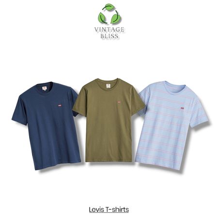 Levi's Crewneck T-shirts