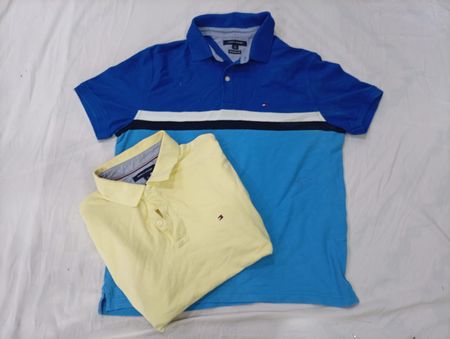 CR9689 Vintage Tommy Hilfiger T-Shirts