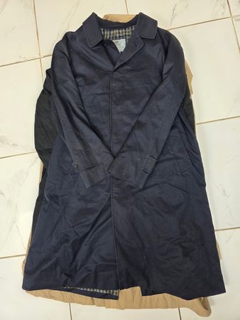 Burberry, Ysl, Aquascutum Trenches