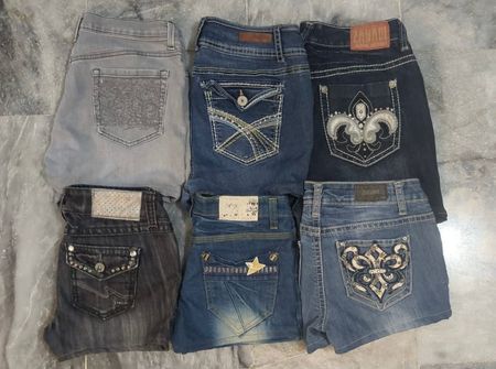 ANGELS JEANS AND OTHER MIX BRANDS MINI SHORTS (C 196)