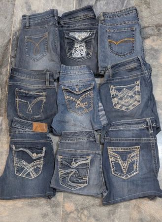 VIGOSS AND OTHER MIX BRANDS MINI SHORTS (C 198)