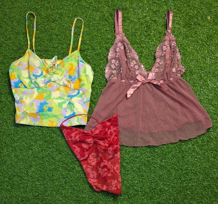 6551 - Y2K Style Cami Tops
