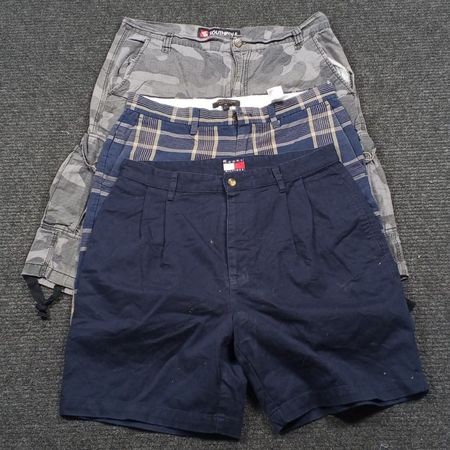 Branded cotton shorts