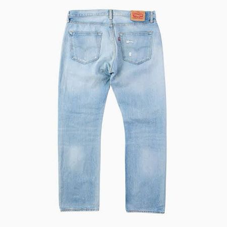 Women LevisJeans