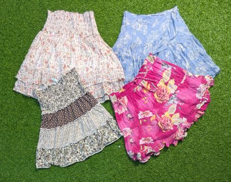 6575 - Y2K Style Mini Skirts