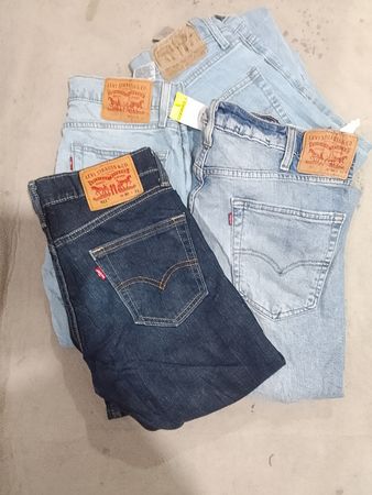 Levis Jeans