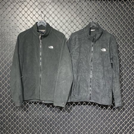 The north face fleece (fnc 374)