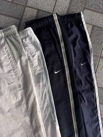 Authentic Vintage Nike Baggy Trackpants