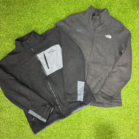 The north face fleece. ( zrs 92)