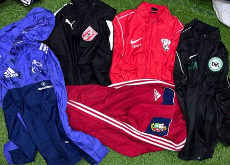 club windbreaker