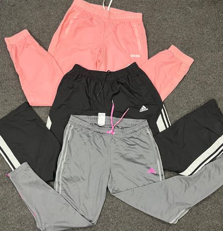 Vintage Adidas Joggers – Original Sportswear/At-002