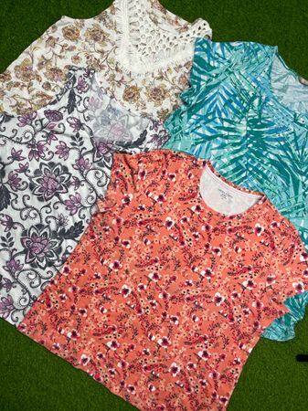 Ladies print T-shirt