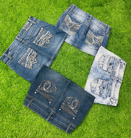 Y2K Mini Skirts