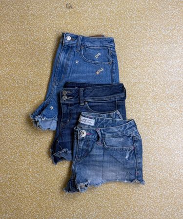 TH# 239 Hollister Aeropostale American Eagle Y2K Denim Shorts | Low Rise Vintage Summer Shorts