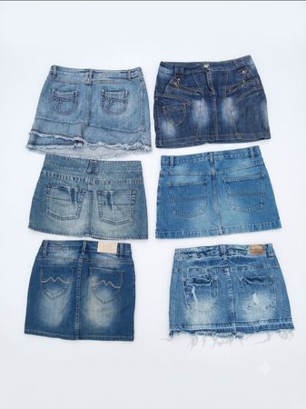 Energia pura anni 2000: Lotto di Gonne in Denim Vintage (VM-60)