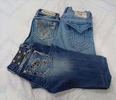 CR9845 Vintage Mix Branded Straight Jeans