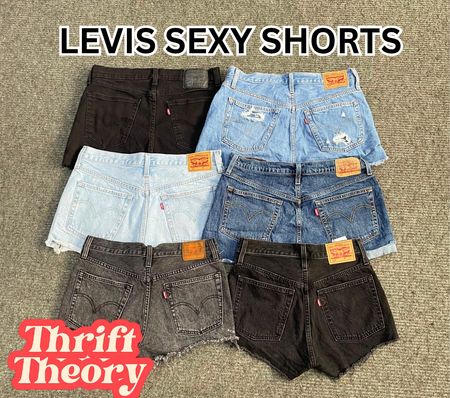 Levis Sexy Shorts - (06/07)