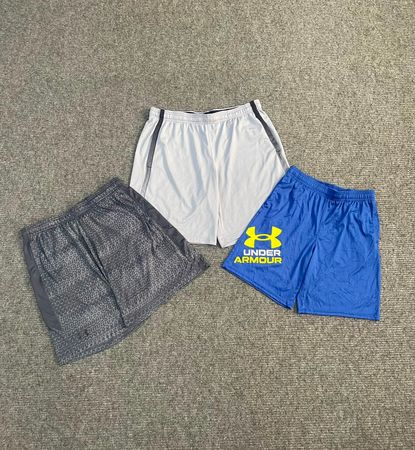 Under Armour Shorts - (06/07)