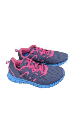 MAV# Shoe's Bundle 13, Excellent Quality Running shoes bundle.
