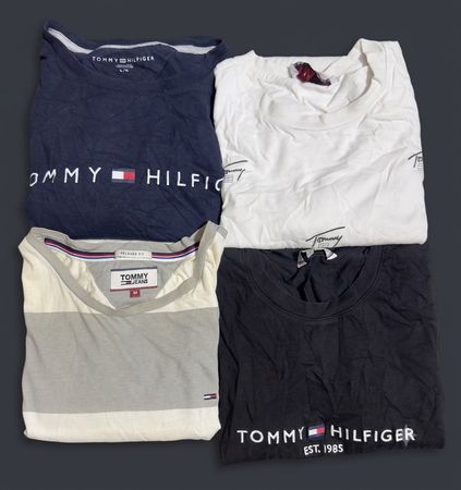 4C-1102 Tommy Hilfiger T-shirts