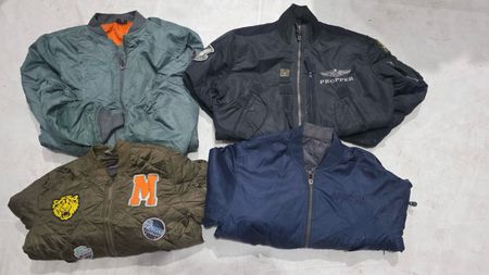Bomber Jackets 32 pcs