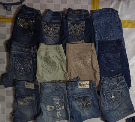 MISS VIGOSS AND OTHER MIX BRANDS MINI SHORTS (ID 1215)