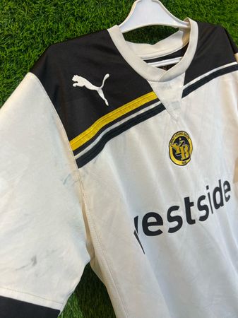 Professional Football Teams and Clubs Jerseys