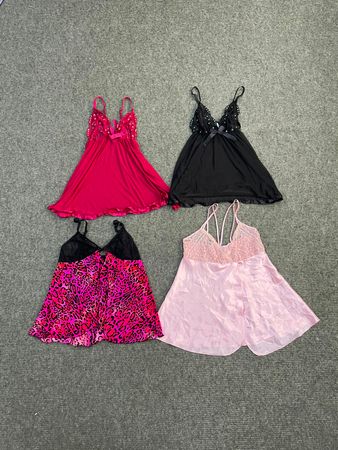 Y2k Cami Tops - (07/07)