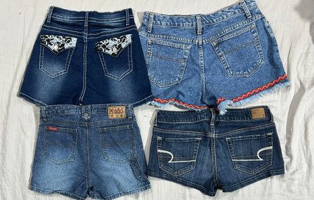 Y2k denim mini shorts (1020)
