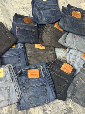 Levis jeans