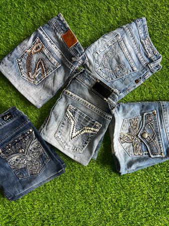 Vigoss &0ther brands mini skirts (BN 540)