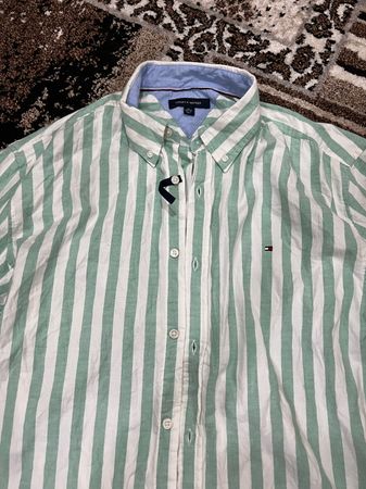 Tommy hilfiger button down shirts