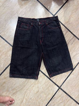 Bestickte Shorts