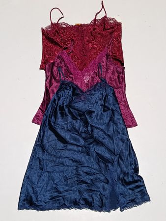 Silk Tops RV # 323