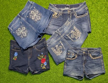 6661 - Mini Short de Denim Reciclado
