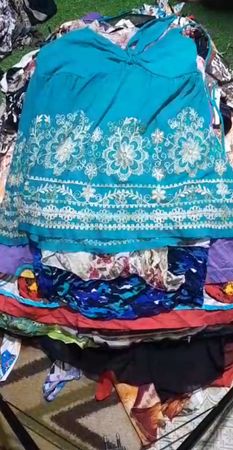 Custom handpick Top dress and skirt 68 pieces sold 67 1 piece gift