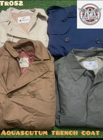 Aquascutum trench coat 052