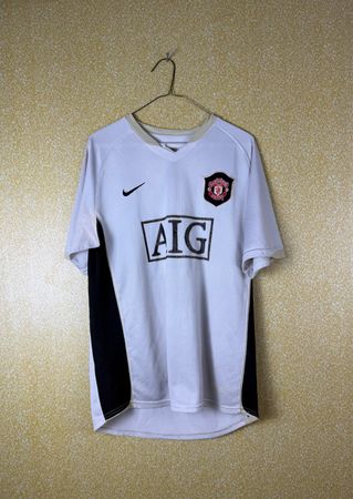 TH# 173 Vintage Soccer Graphic Tee | Football Streetwear T-Shirt | Retro Y2K Fashion